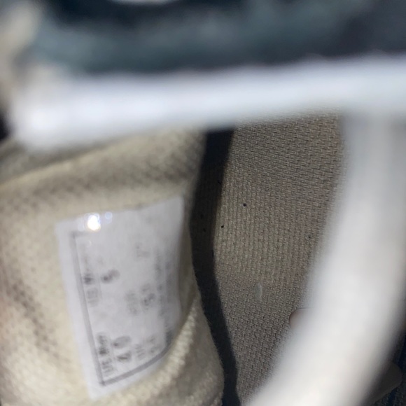 Fire Big Kid Vans - Picture 3 of 3